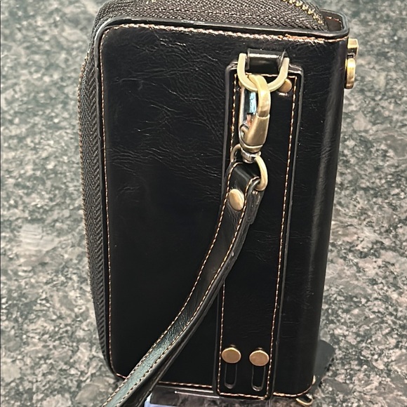 POLA Wristlet Wallet Clutch Phone Holder Luxury Style Outstanding Quality NWOT - Picture 9 of 16